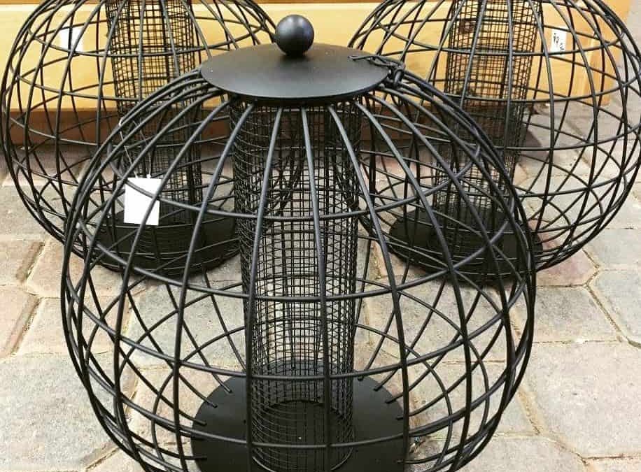 Globe Bird Feeders