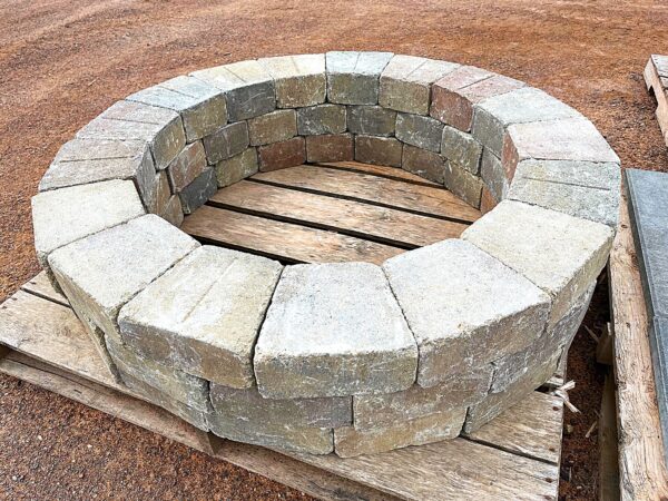 Laredo Round Fire Pit Kit - Image 3