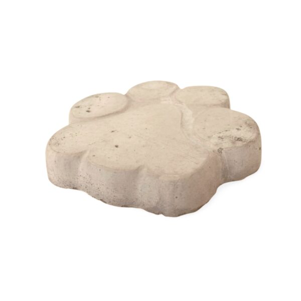 Concrete Paw Print Stepping Stones - Image 5