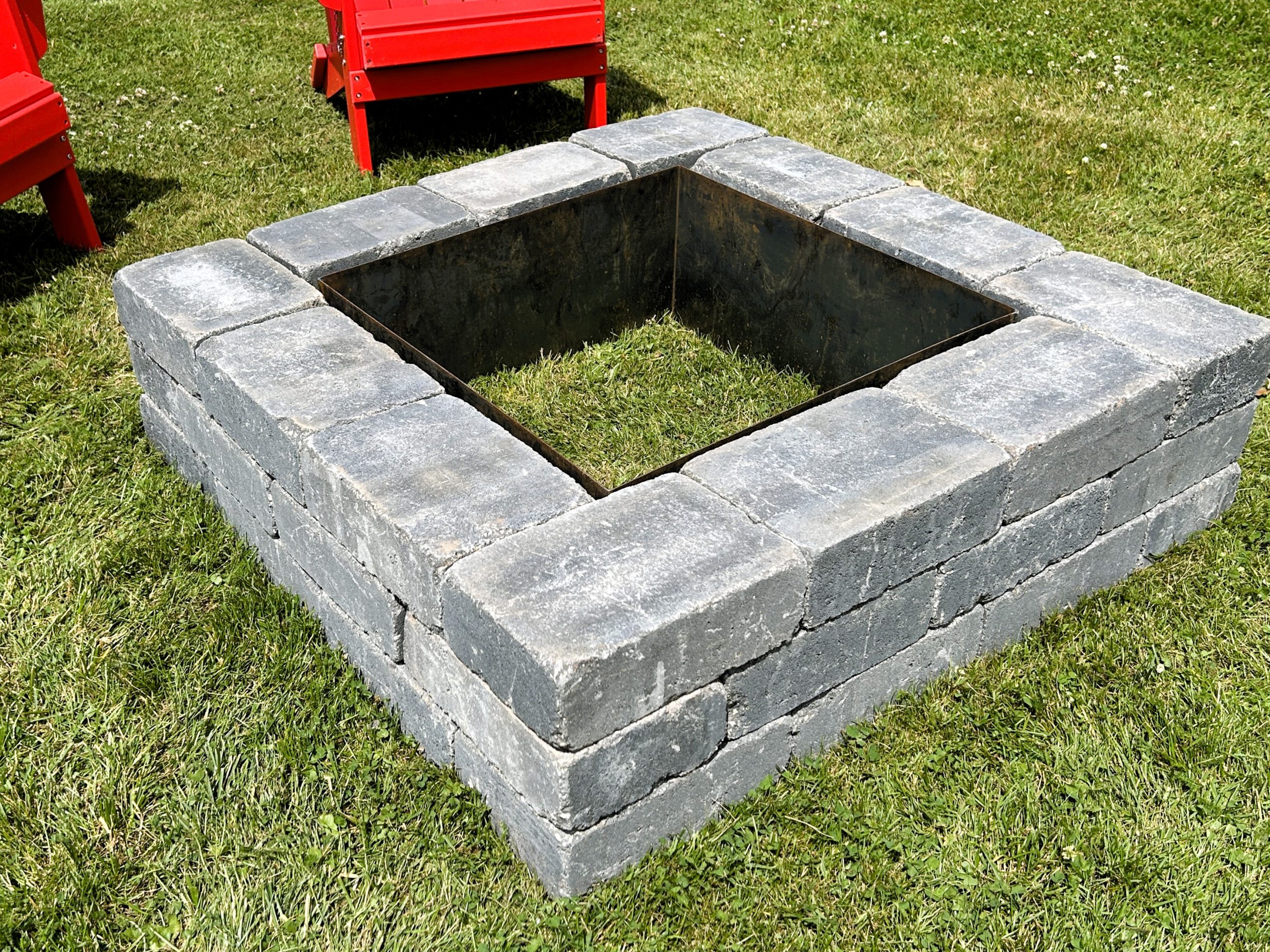 Oaks Laredo Square Fire Pit Kit - Onyx - Image 4