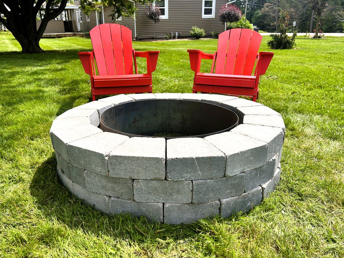 Oaks Laredo Round Fire Pit Kit - Greystone - Image 2